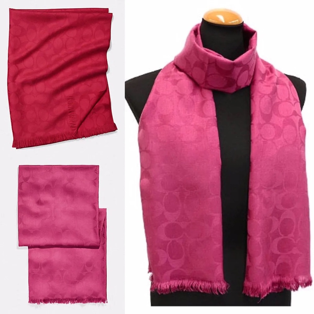Coach signature pink scarf - Picture 4 of 5